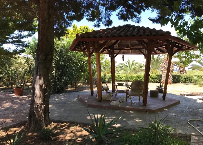 Charming - Paradise On Earth Holiday home Loutraki (Corinthia)