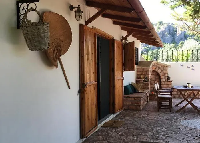 Charming - Paradise On Earth