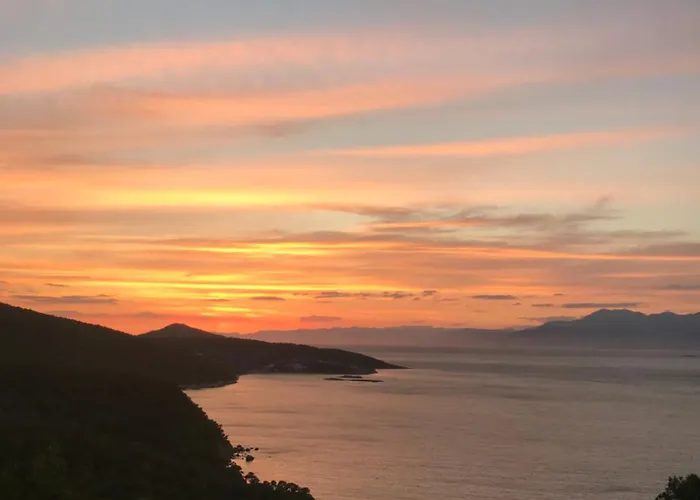 Charming - Paradise On Earth Loutráki