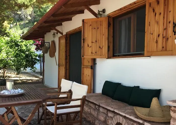 Charming - Paradise On Earth * Loutráki