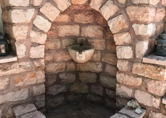 Charming - Paradise On Earth Loutráki