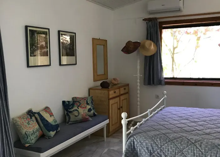 Holiday home Charming - Paradise On Earth Loutraki (Corinthia)